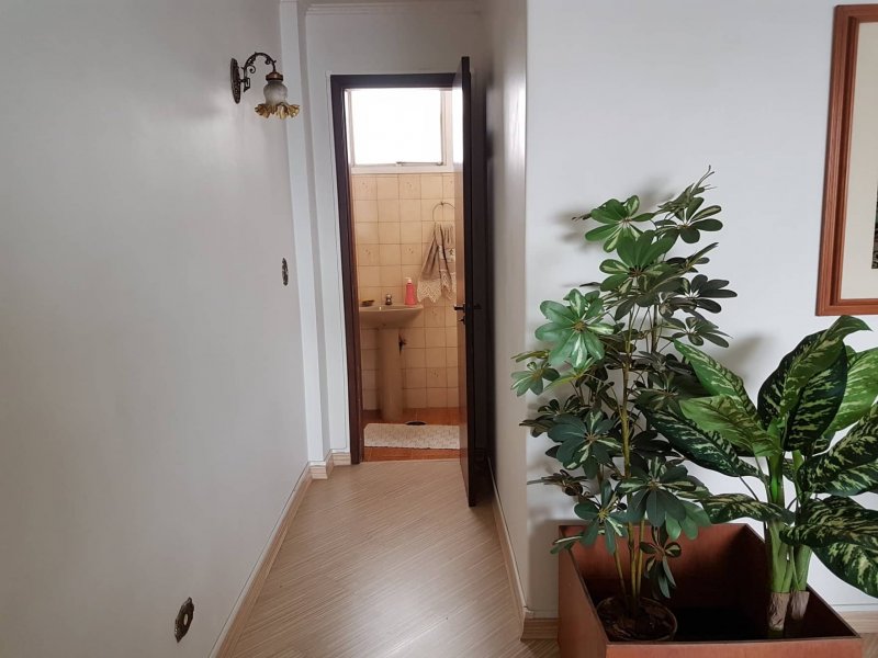 Comercial à venda Centro com 140m² e  quartos por R$ 450.000 - 59908612-65909880-772595529801717-5348732720300163072-n.jpg