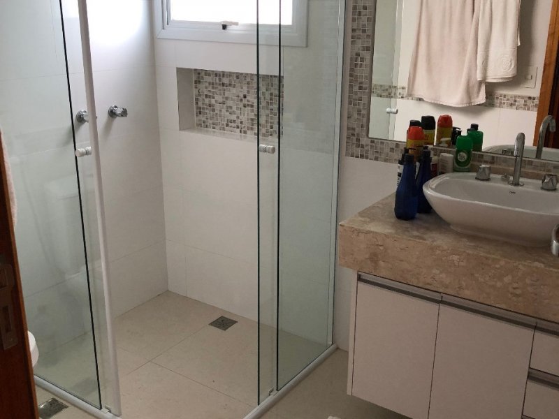 Casa de condomínio à venda Parque Bom Retiro com 240m² e 4 quartos por R$ 1.100.000 - 1639511316-c9eaad2e-de31-4a60-b333-c1ec1ba84056.jpeg