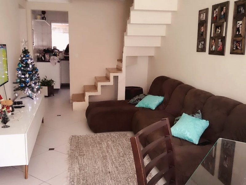 Casa à venda Afonso Pena com 120m² e 3 quartos por R$ 299.000 - 736837853-sala1.jpg