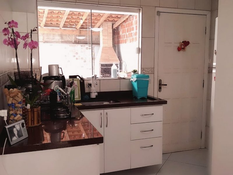 Casa à venda Afonso Pena com 120m² e 3 quartos por R$ 299.000 - 883244542-cozinha2.jpg