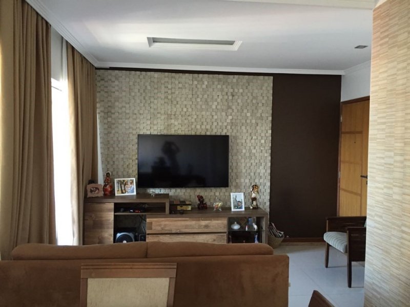 Apartamento à venda Brotas com 100m² e 4 quartos por R$ 400.000 - 2096167202-sala-de-estar.jpg