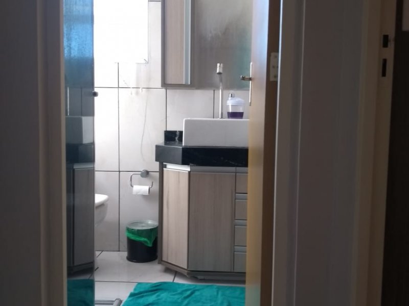 Apartamento à venda Jardim América (Vila Xavier) com 49m² e 2 quartos por R$ 160.000 - 285573930-img-20190708-wa0013.jpg