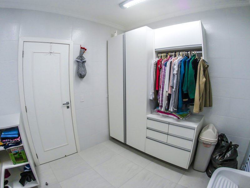 imóvel com 372m² - Jardim das Américas - Curitiba
