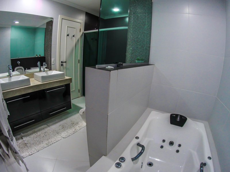 imóvel com 372m² - Jardim das Américas - Curitiba
