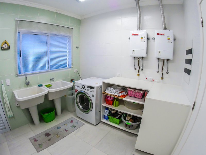 imóvel com 372m² - Jardim das Américas - Curitiba