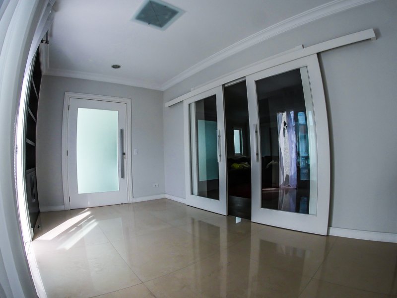 imóvel com 372m² - Jardim das Américas - Curitiba