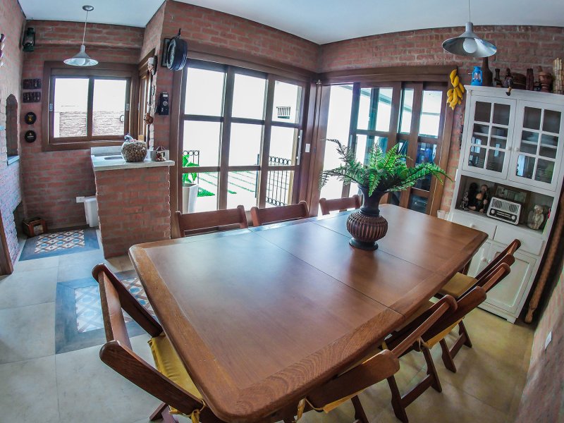 imóvel com 372m² - Jardim das Américas - Curitiba