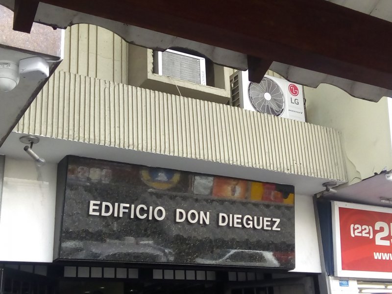 Comercial para alugar Centro com 30m² e  quartos por R$ 500 - 2103950635-img-20190607-142138.jpg