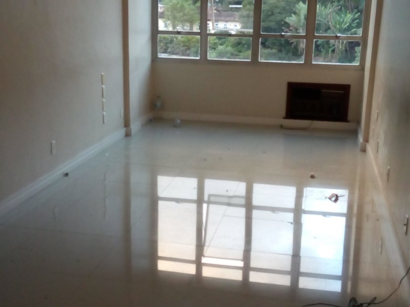Comercial para alugar Centro com 30m² e  quartos por R$ 500 - 636738993-img-20190604-165458.jpg