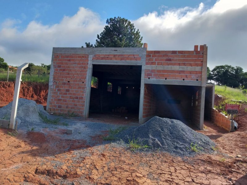 Terreno à venda Centro com 2050m² e  quartos por R$ 197.000 - 1537625813-img-20190403-wa0009.jpg