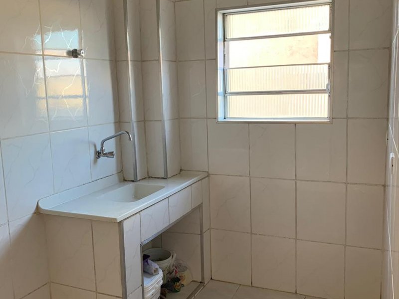 Apartamento para alugar Sé com 32m² e 1 quarto por R$ 950 - 1668283261-img-20190526-wa0043.jpg