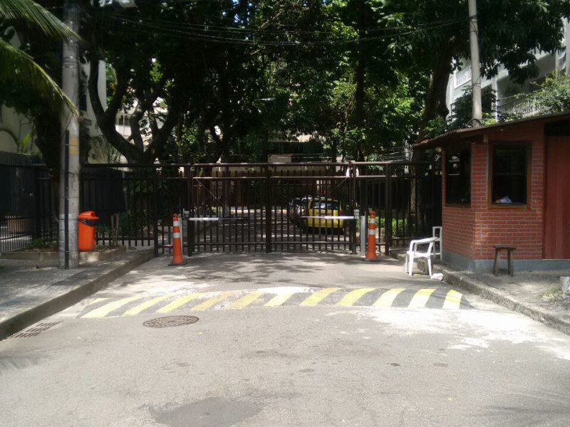 Apartamento à venda Barra da Tijuca com 110m² e 3 quartos por R$ 1.500 - b61f9551-5644-47a7-99e8-01489fb2c7c1.jpeg
