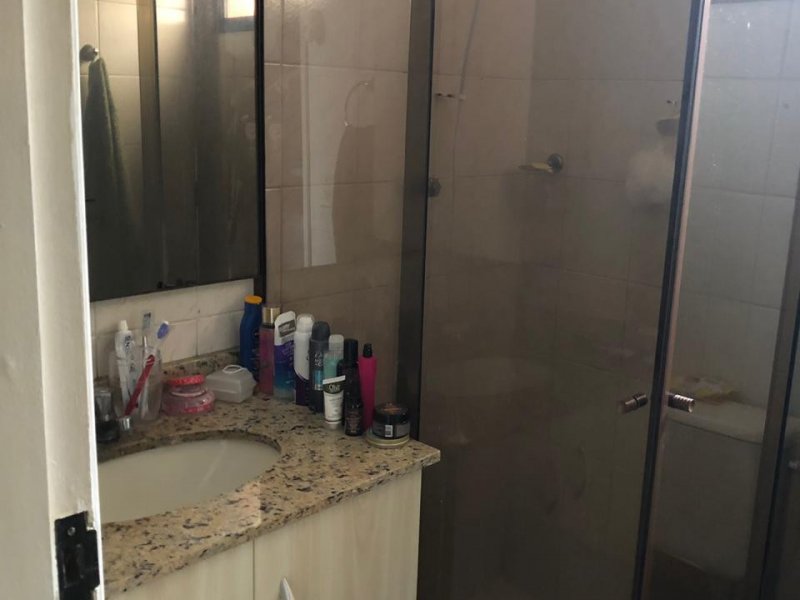 Apartamento à venda Cidade Ademar com 58m² e 2 quartos por R$ 255.000 - 1788380735-banheiro.jpg