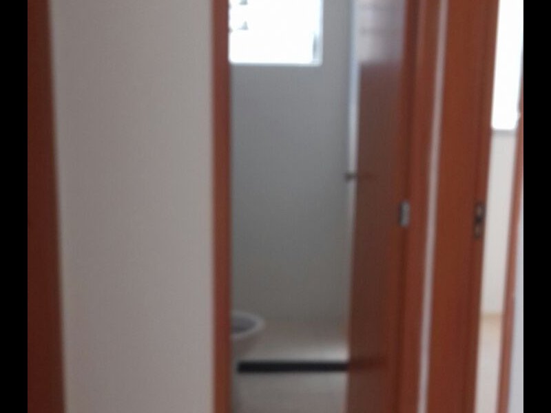 Apartamento à venda Parada de Lucas com 50m² e 2 quartos por R$ 180.000 - 453368464-img-20170405-wa0147.jpg