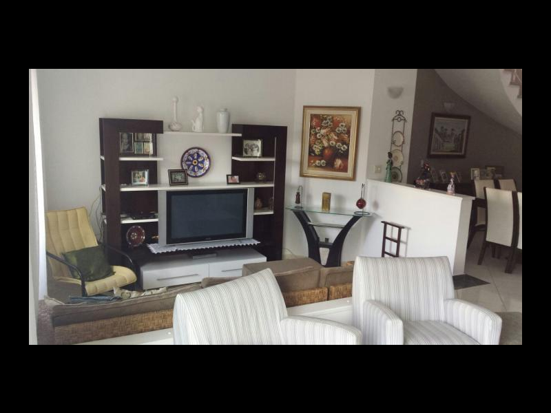 Casa à venda Jardim Messina com 295m² e 4 quartos por R$ 940.000 - 692621605-5173c908-8ff7-4b32-9452-0feae246eda5.png