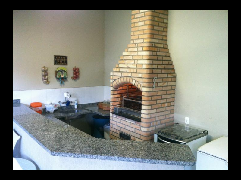 Casa à venda Jardim Messina com 295m² e 4 quartos por R$ 940.000 - 932021301-0c856f84-8c8f-4986-bf00-02f6fc559ee7.png