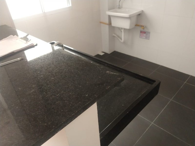 Apartamento à venda Centro com 52m² e 2 quartos por R$ 45.000 - 349585816-img-20190712-wa0003.jpg