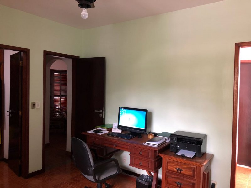 imóvel com 490m² - Camboinhas - Niterói
