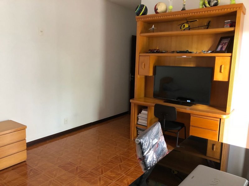 imóvel com 490m² - Camboinhas - Niterói