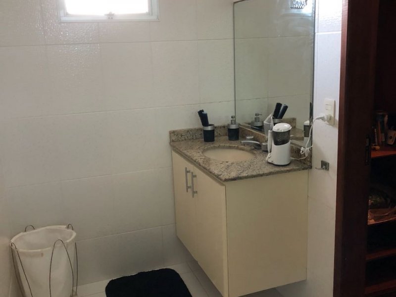 imóvel com 490m² - Camboinhas - Niterói