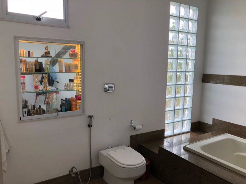 imóvel com 490m² - Camboinhas - Niterói