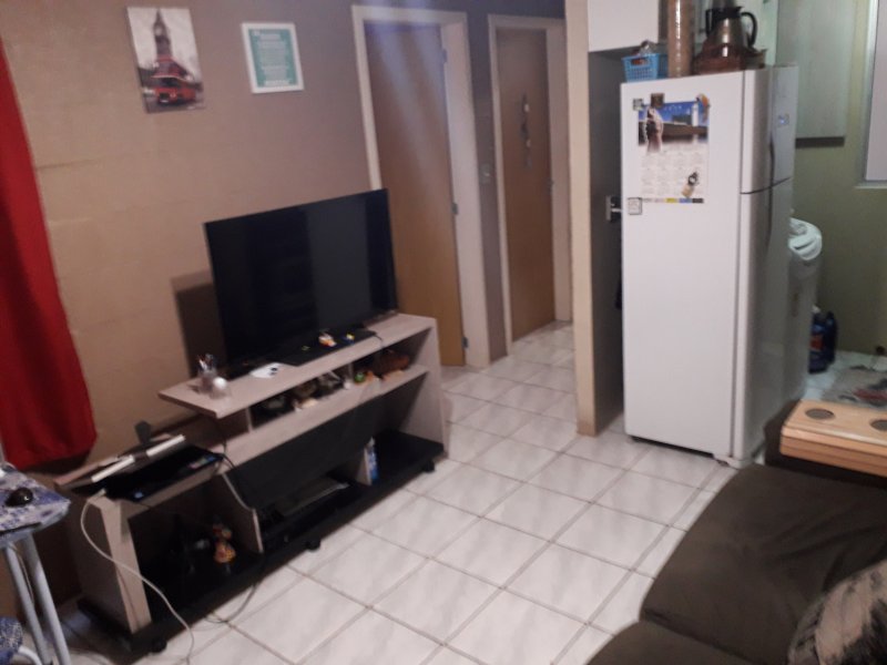 Apartamento à venda Lomba do Pinheiro com 40m² e 2 quartos por R$ 110.000 - 990346316-20190605-150849.jpg