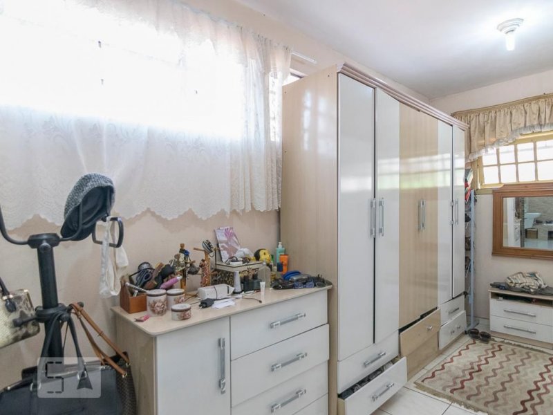 Casa à venda Vila São Pedro com 298m² e 4 quartos por R$ 780.000 - 1128696791-closet-copy.jpg
