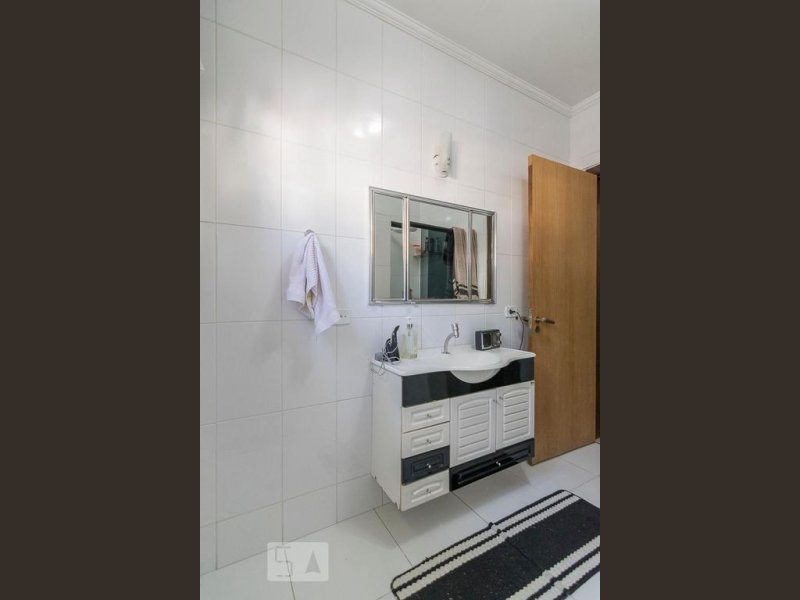 Casa à venda Vila São Pedro com 298m² e 4 quartos por R$ 780.000 - 1262374924-banheiro-social.jpg