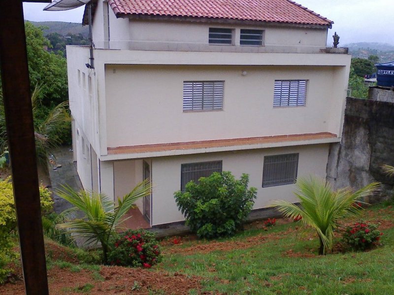 Chácara à venda Chácaras R S Aleixo com 2060m² e 5 quartos por R$ 1.000.000 - 1155665017-a-casa.jpeg