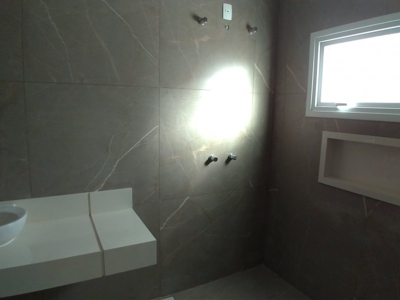 Casa de condomínio à venda Esplanada Santa Helena com 161m² e 3 quartos por R$ 680.000 - 1359884819-p-20190622-154003.jpg