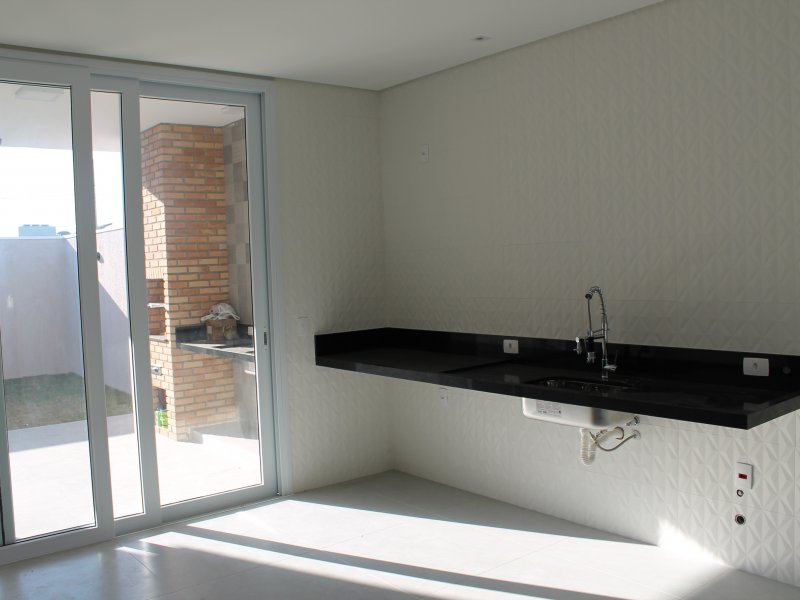 Casa de condomínio à venda Esplanada Santa Helena com 161m² e 3 quartos por R$ 680.000 - 714678555-img-8263.JPG