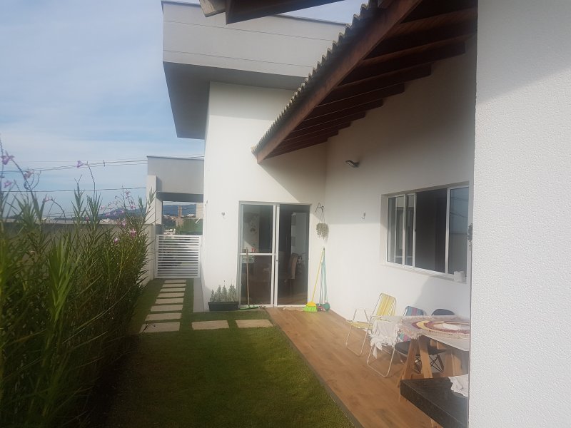 imóvel com 150m² - Aruã - Mogi das Cruzes