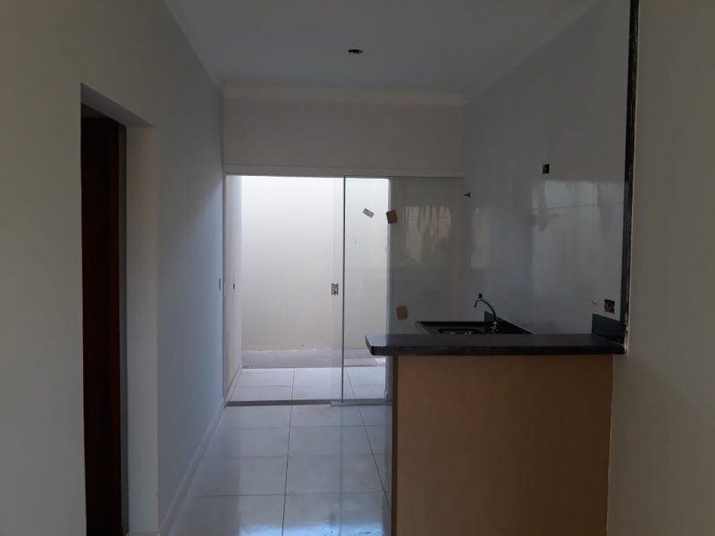 Casa à venda Novo Mundo com 47m² e 2 quartos por R$ 145.000 - 1838263166-e7102c1f-a356-4974-b453-1626188df389.jpeg