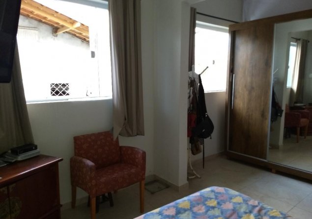 imóvel com 250m²