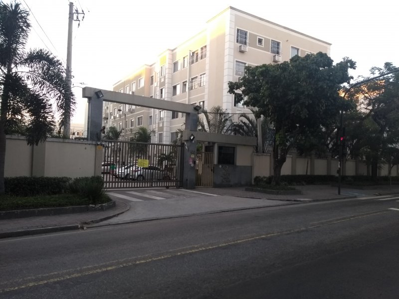 Apartamento à venda Parada de Lucas com 47m² e 2 quartos por R$ 265 - 649053843-img-20190611-165934955.jpg
