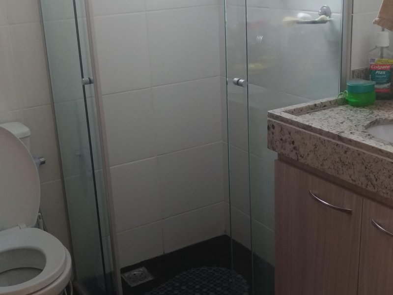 Apartamento à venda Minaslândia (P Maio) com 47m² e 2 quartos por R$ 233.000 - 418106440-banheiro.jpg