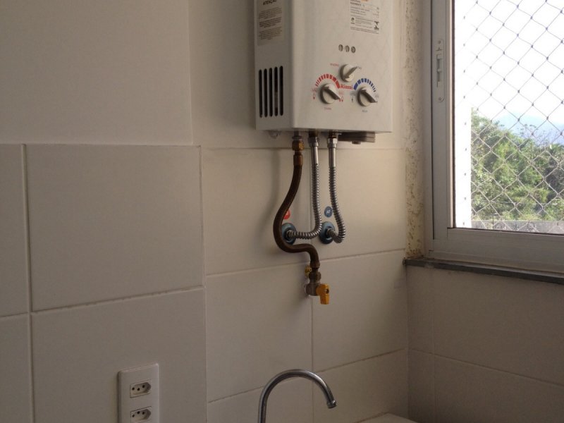 Apartamento à venda Vargem Pequena com 60m² e 3 quartos por R$ 240.000 - 210659572-img-20150812-wa0064.jpg
