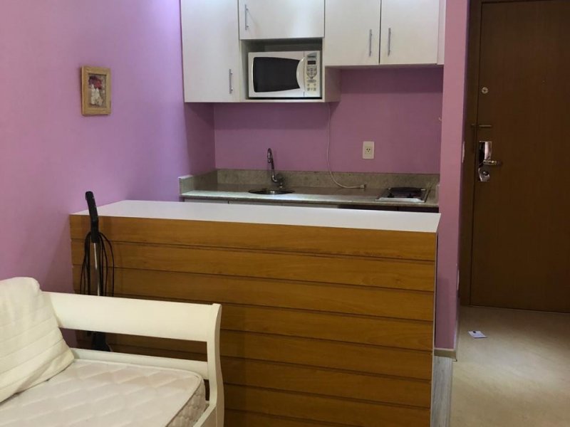 Flat à venda Alphaville Centro de Apoio I com 36m² e 1 quarto por R$ 220.000 - 1578582914-e2b6e6ae-1525-4a47-a31c-8b39d3ff16ed.jpeg