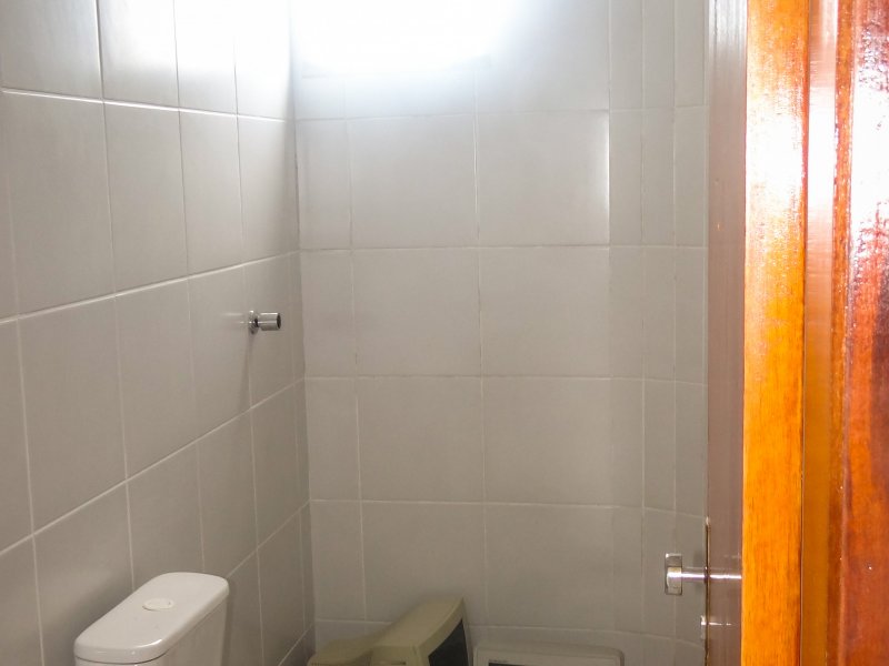 Comercial à venda Henrique Jorge com 3435m² e 1 quarto por R$ 13 - 1069036922-dsc04077.jpg
