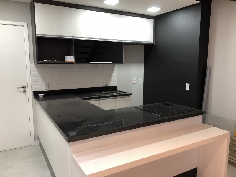 Kitnet/Stúdio à venda Bethaville I com 55m² e 1 quarto por R$ 380.000 - 468507830-b3bbe026-58ea-4ad3-bec8-b00abdab2055.jpeg