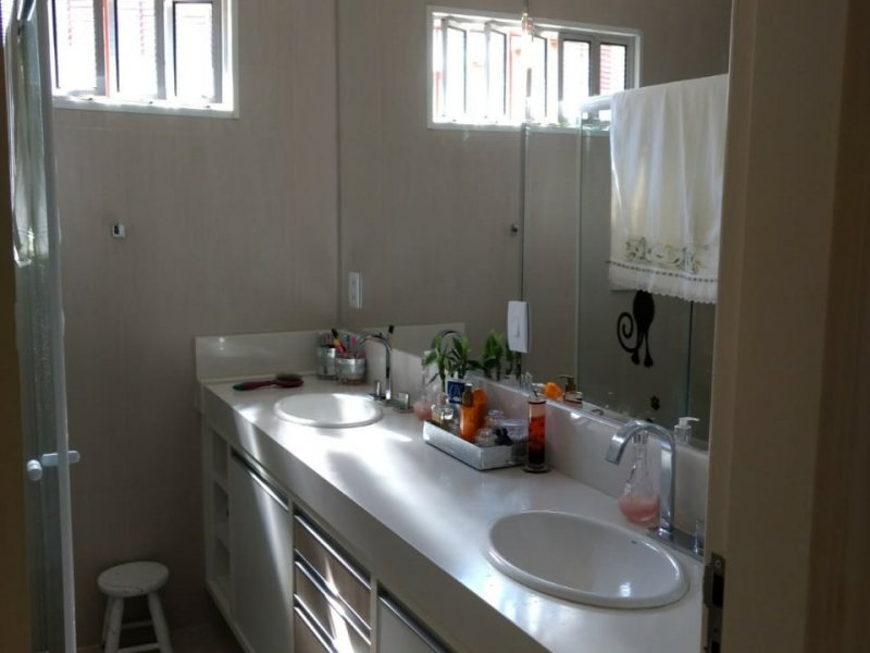 Casa à venda Tupi com 156m² e 3 quartos por R$ 650.000 - 1464044755-img-20190505-wa0079.jpg