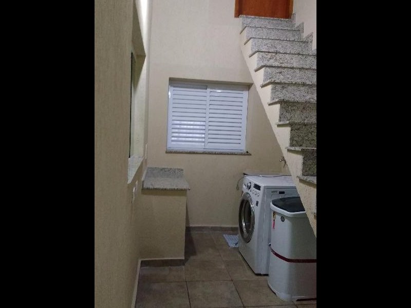Casa à venda Jardim Nove de Julho com 228m² e 3 quartos por R$ 899.000 - 1441746832-lavanderia.jpg