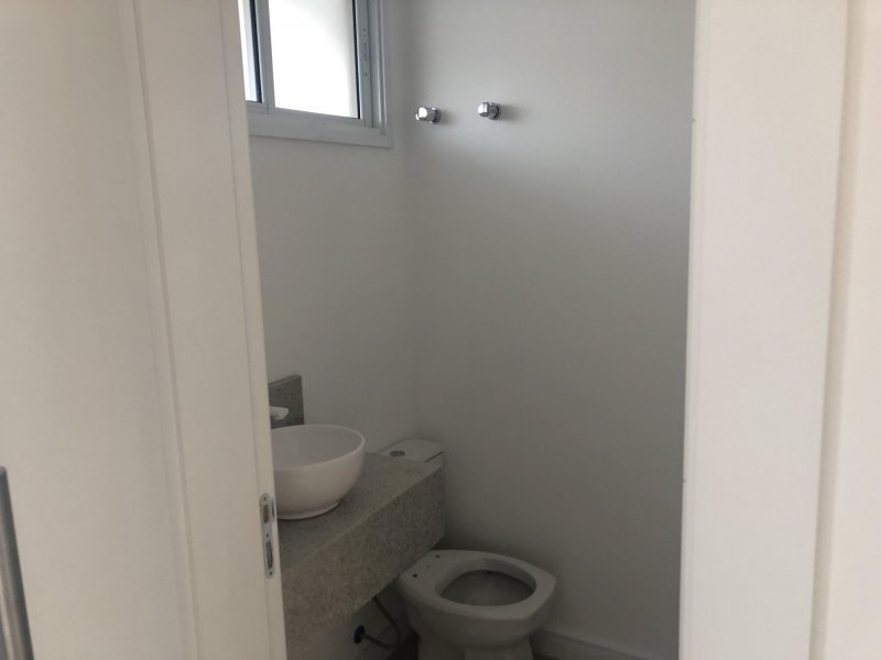 Casa de condomínio à venda Uberaba com 298m² e 4 quartos por R$ 1.390.000 - 1443539581-ef24a9c0-4d73-4162-8c65-32896b1eccf6.jpeg