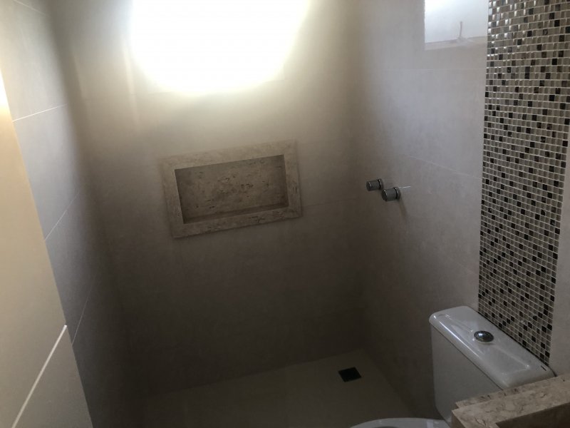 Casa de condomínio à venda Uberaba com 298m² e 4 quartos por R$ 1.390.000 - 824620918-71a21980-24c6-4bf2-9e6e-30473d7868bf.jpeg
