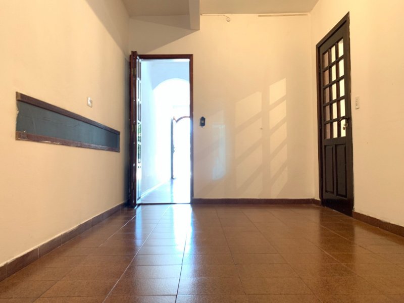 Casa à venda Vila Guiomar com 198m² e 4 quartos por R$ 690.000 - 1470549557-k.jpg
