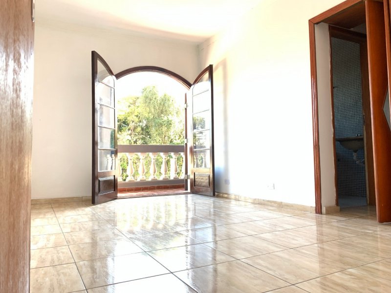 Casa à venda Vila Guiomar com 198m² e 4 quartos por R$ 690.000 - 460747546-p.jpg