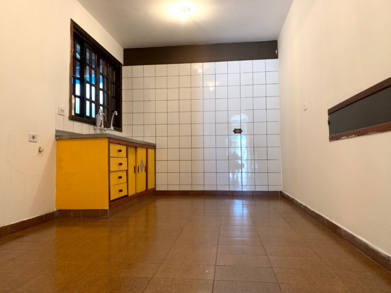 Casa à venda Vila Guiomar com 198m² e 4 quartos por R$ 690.000 - 864280660-i.jpg