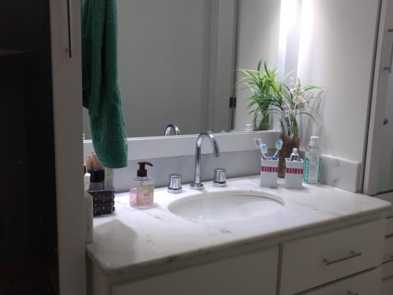 Casa de condomínio à venda Sarandi com 90m² e 2 quartos por R$ 435.000 - 51469309-11-banheiro.jpeg