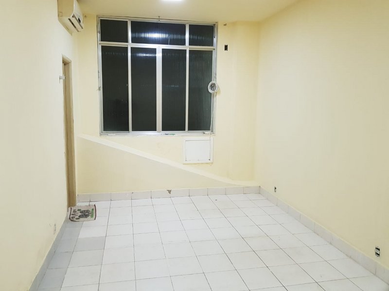 Comercial à venda Centro com 32m² e  quartos por R$ 115.000 - 115768691-whatsapp-image-2019-07-19-at-13.jpeg