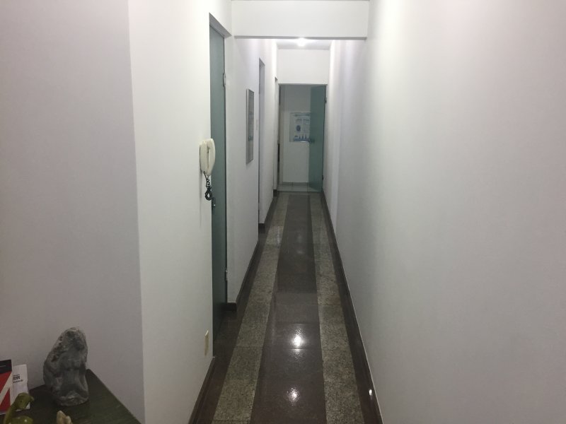 Comercial à venda Vila Monteiro (Gleba I) com 140m² e 1 quarto por R$ 200.000 - 2118115232-7a9b2d11-8068-4dd9-91fe-3861b4759015.jpeg